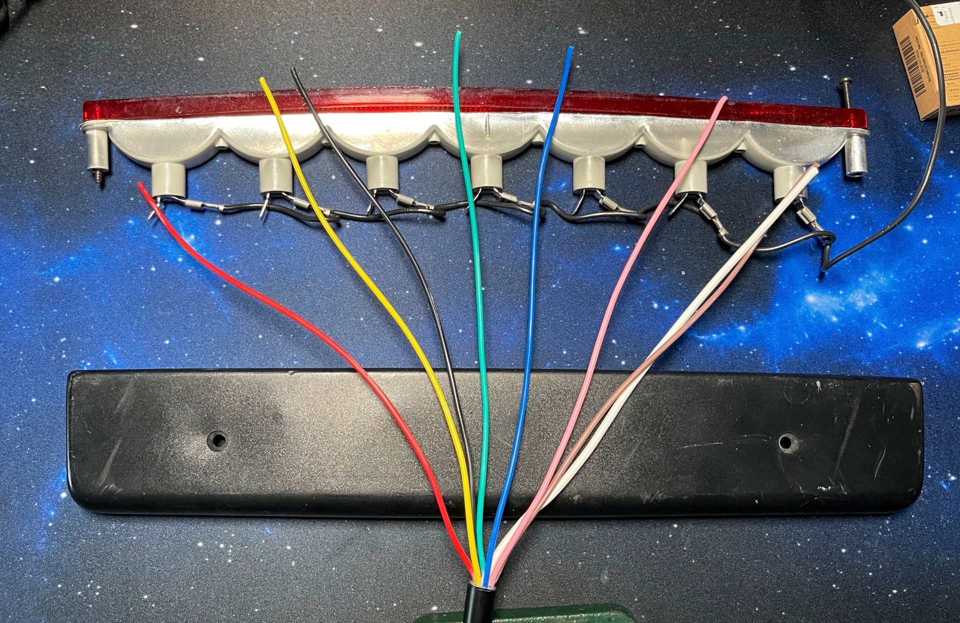 Wiring bulbs